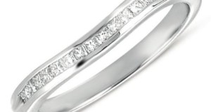 0.25 Carat (ctw) 14k White Gold Princess Diamond Ladies Anniversary Wedding Band Guard Ring 1/4 CT