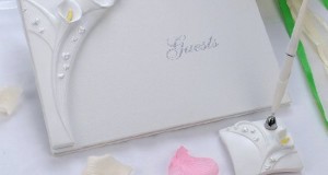 Remedios Boutique 2-Piece Bridal Accessory Set of Ivory Jaffaite Lily Guest Book and Pen with Pen Holder